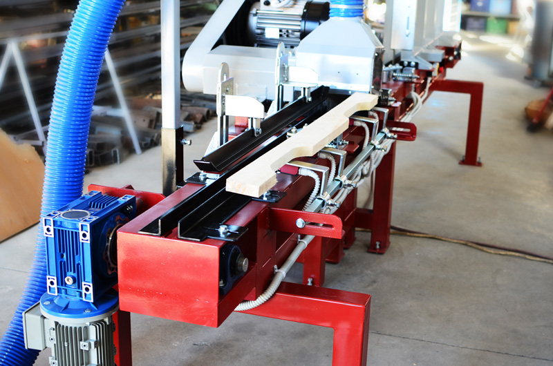 Μηχάνημα διαμόρφωσης ξύλων παλέτας 3σε1